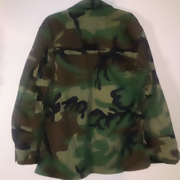 Coat - Picture 2 of 2